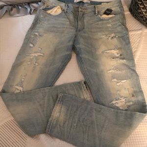 NWT Abercrombie Jean Distressed